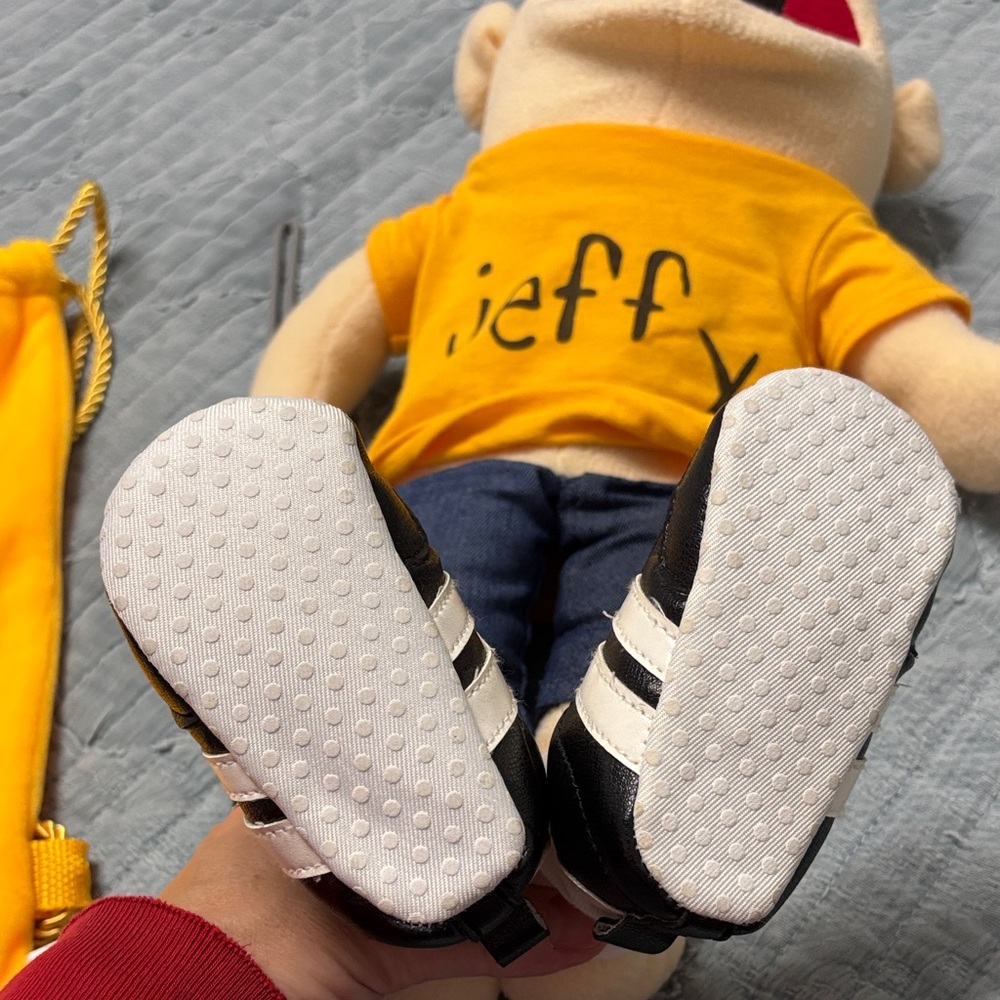 SML Merch Puppet - Jeffy with Accessories - Picture 5 of 7